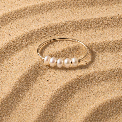 Mini Pearls Ring