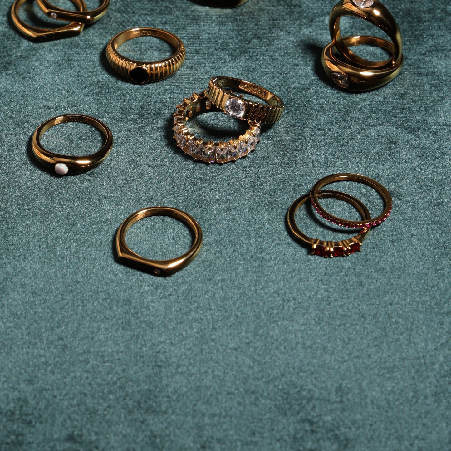 “Bordeaux” Thin Ring